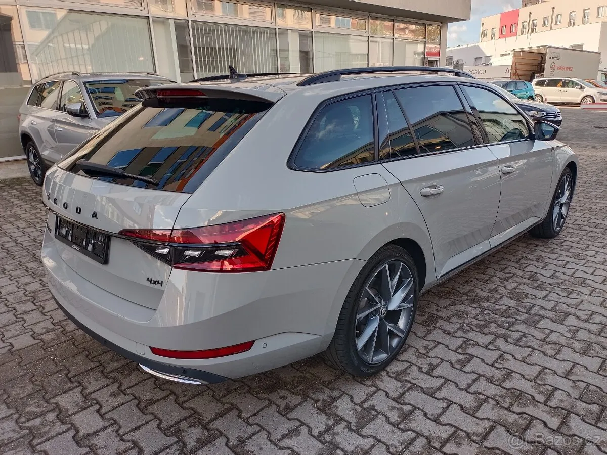 Skoda Superb 2023 photo 4