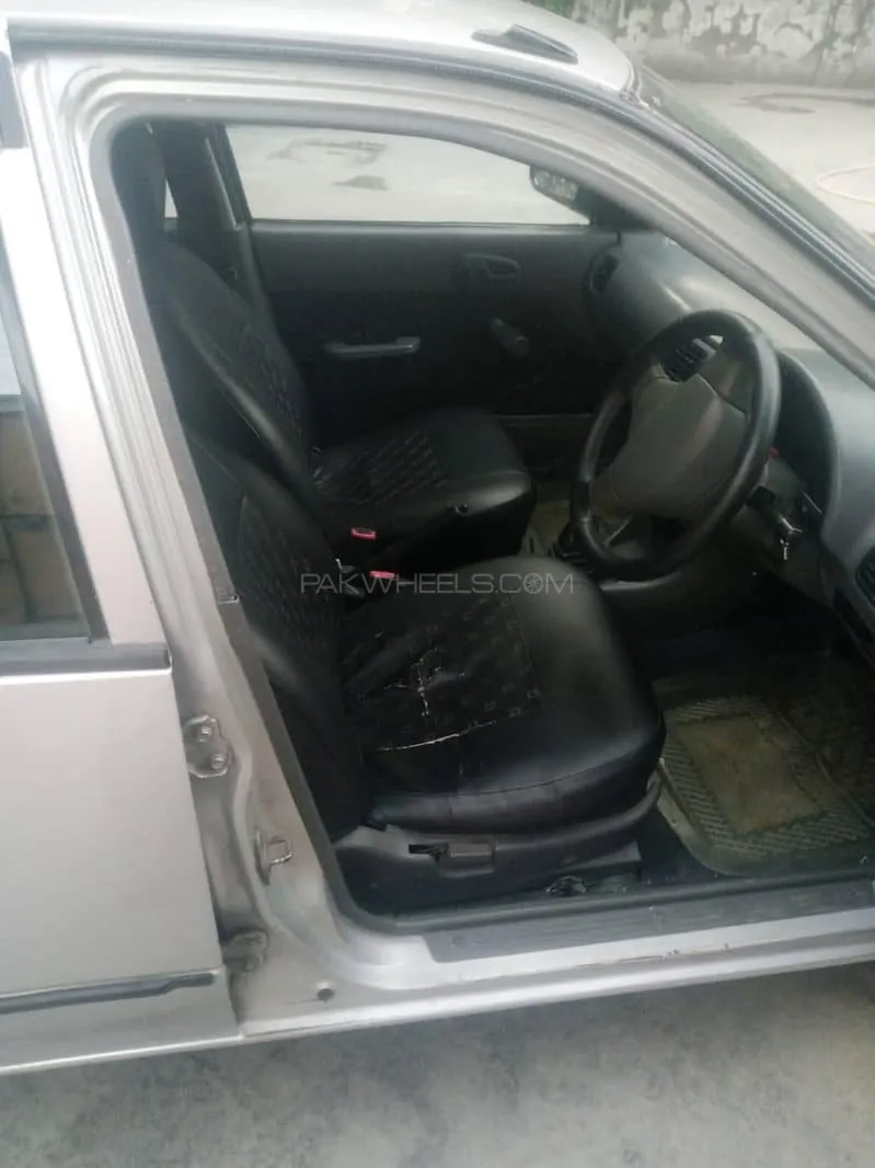 Suzuki Cultus