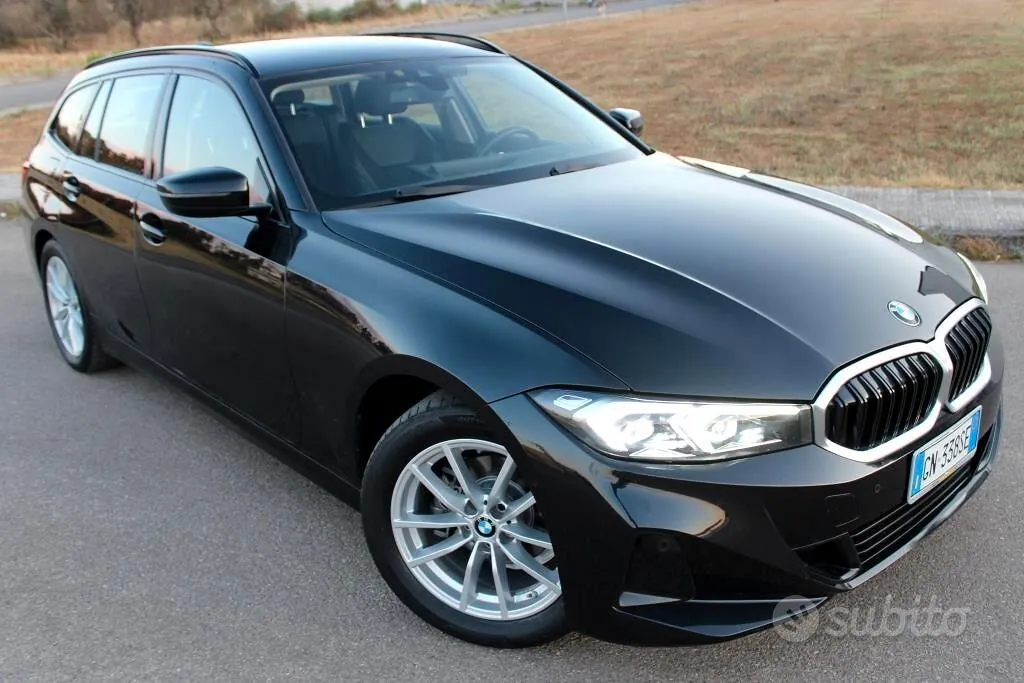 BMW 3 Series 2023 photo 3