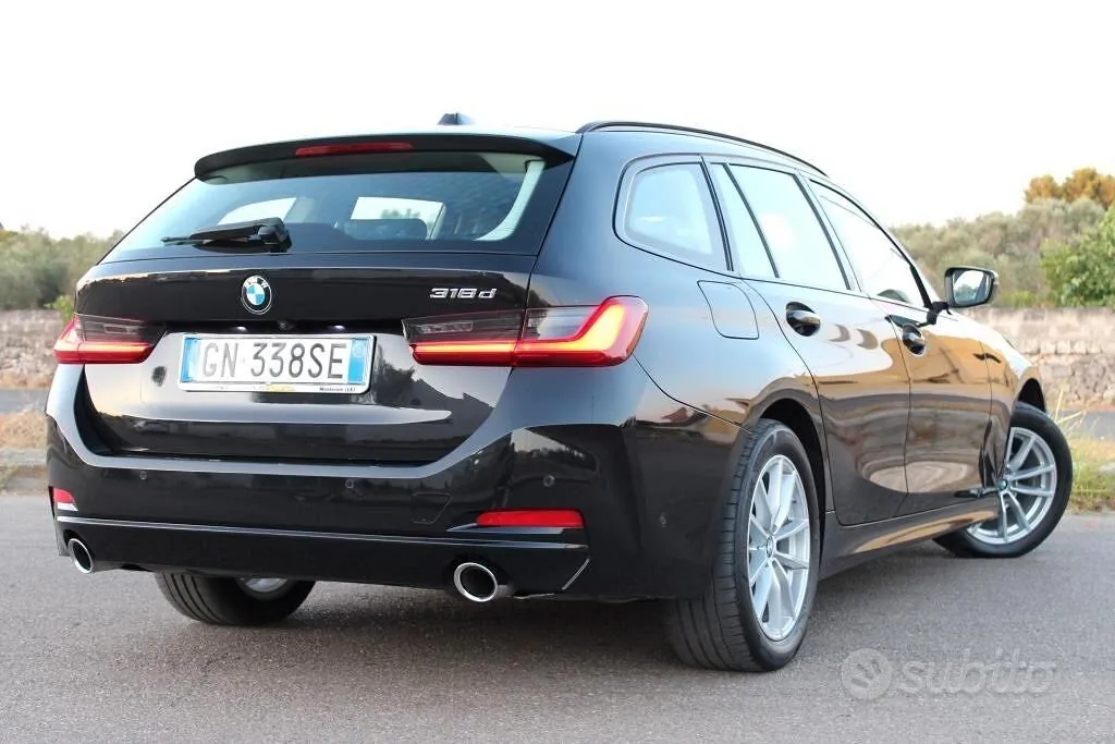 BMW 3 Series 2023 photo 4