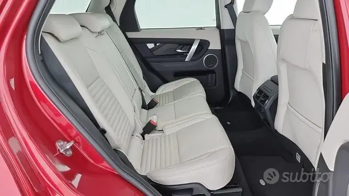 Land Rover Discovery Sport 2021 photo 5