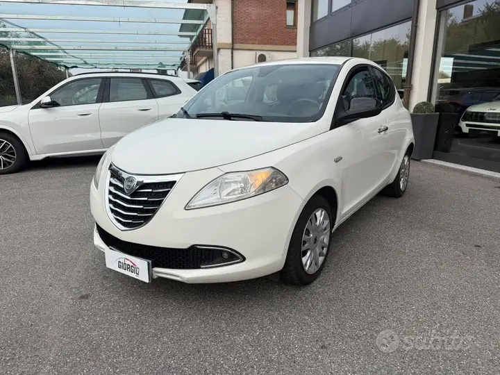 Lancia Ypsilon 2013 photo 4