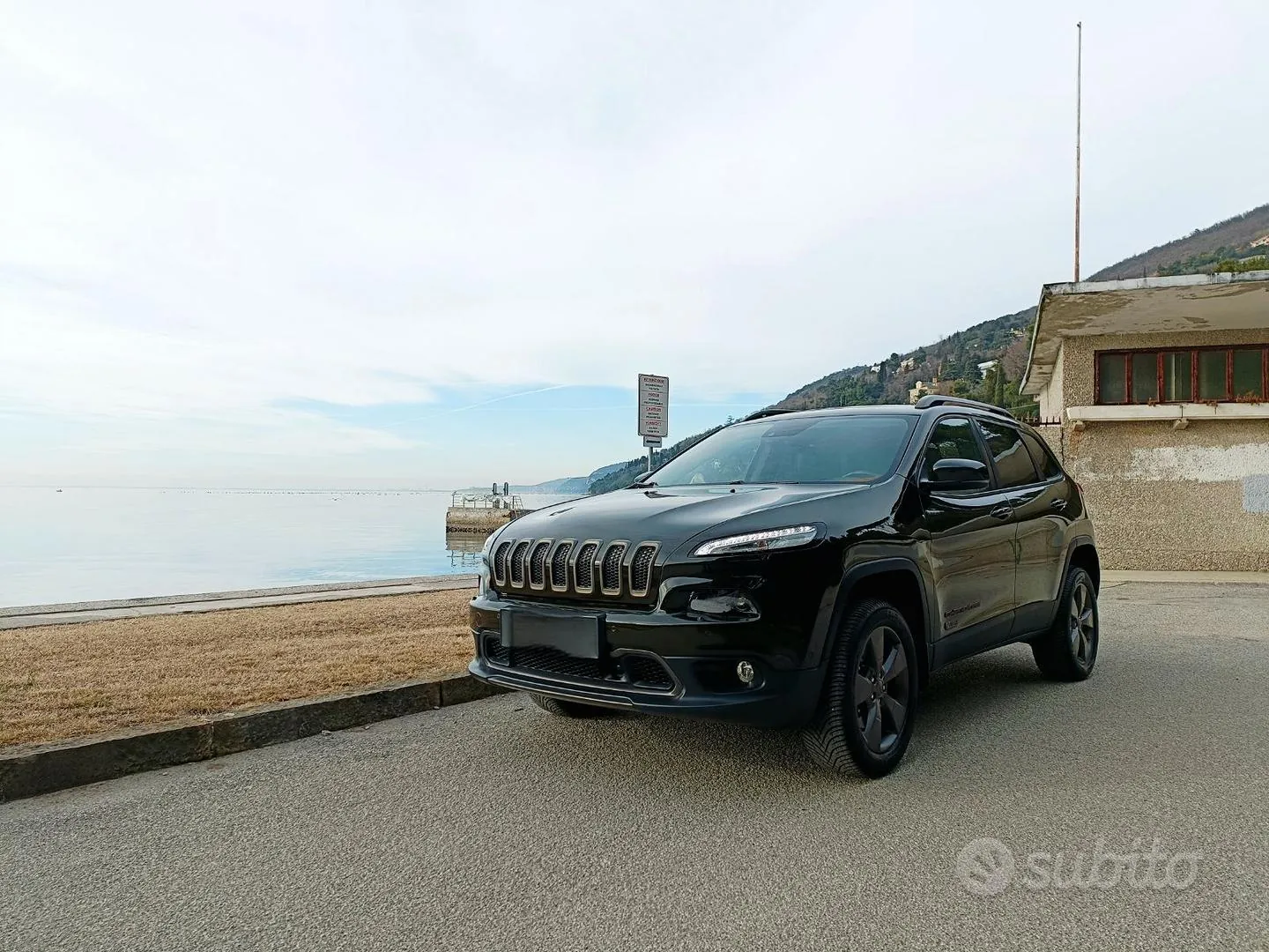 Jeep Cherokee 2016 photo 4