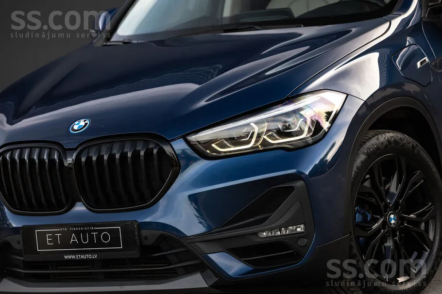 BMW X1 2022 photo 3