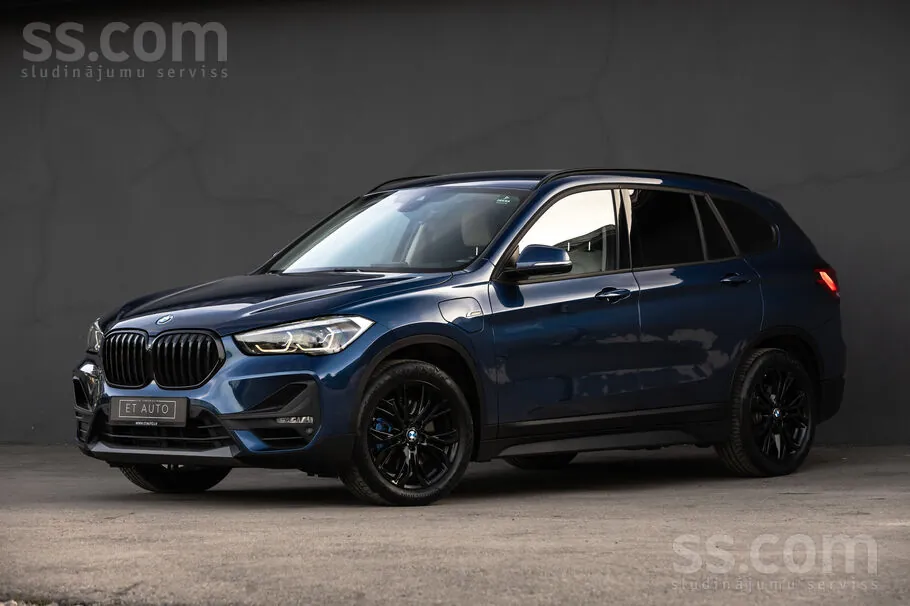 BMW X1 2022 photo 2