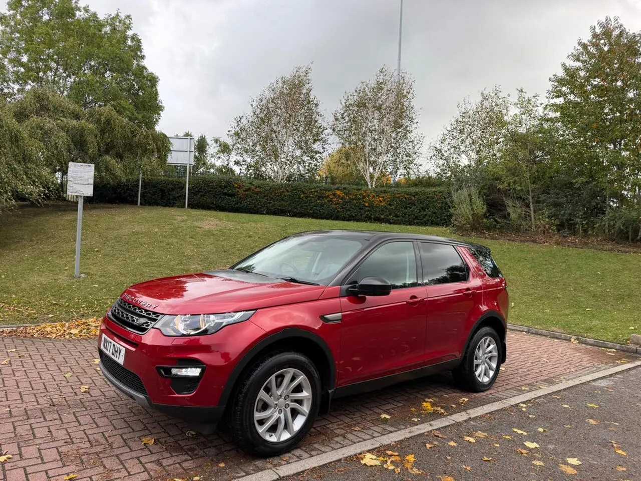 Land Rover Discovery Sport 2017 photo 4