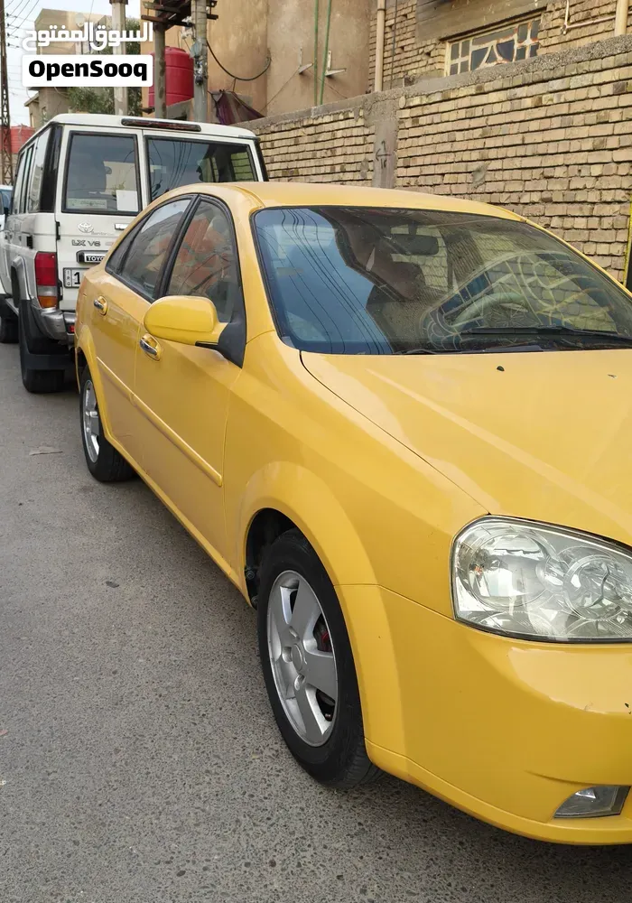 Chevrolet Optra 2010 photo 3