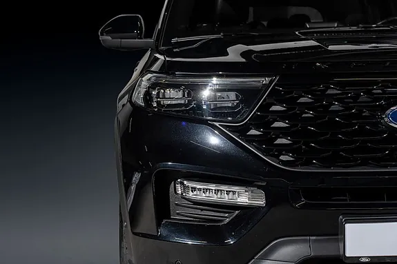 Ford Explorer 2023 photo 4