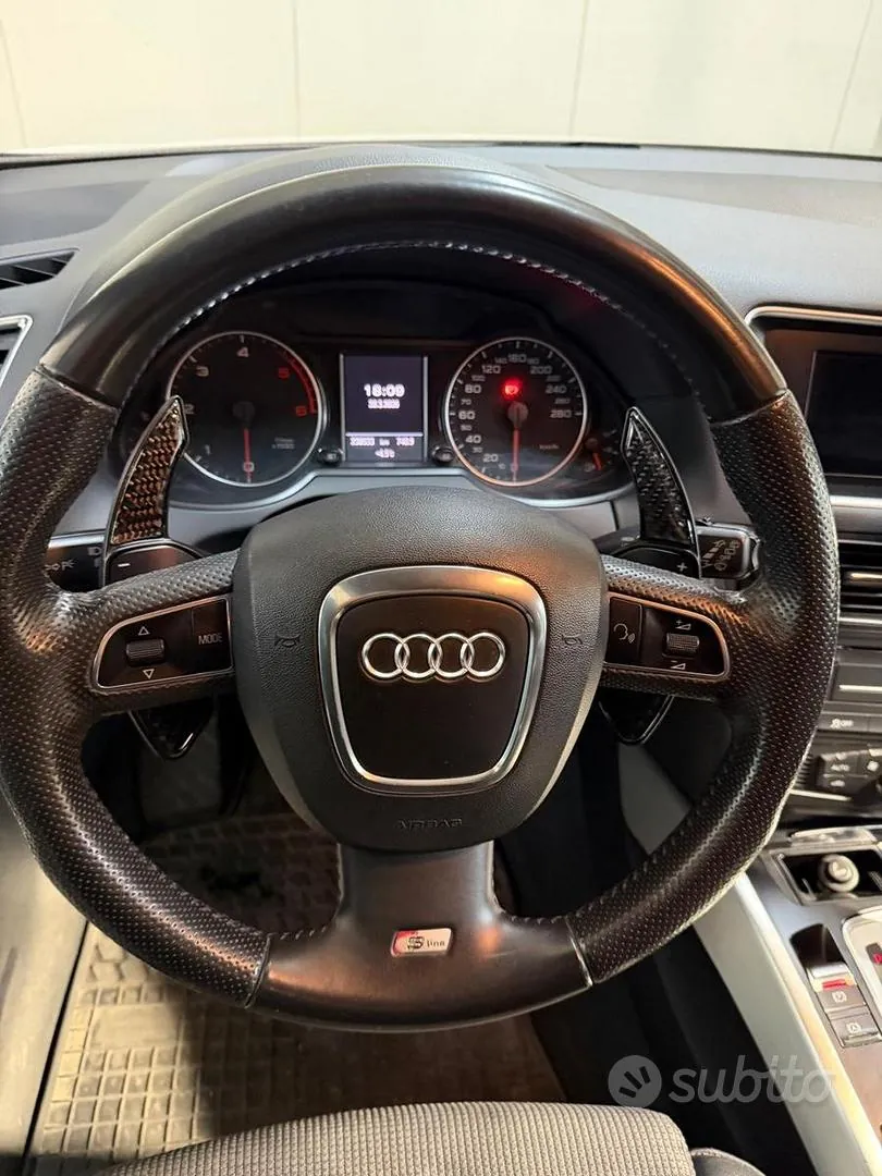 Audi Q5 2011 photo 4