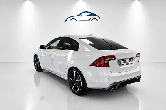 Volvo S60 2015 photo 5
