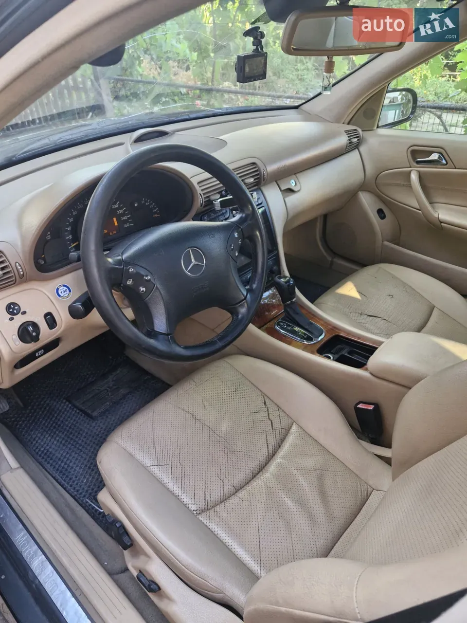Mercedes-Benz C-Class 2001 photo 4