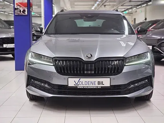 Skoda Superb 2021 photo 2