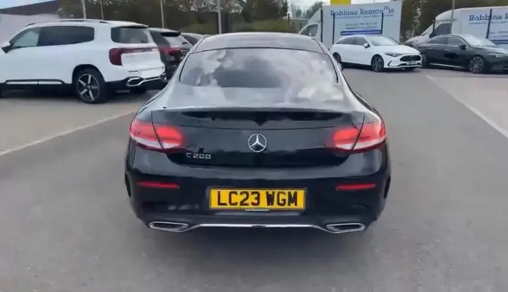 Mercedes-Benz C-Class 2023 photo 2