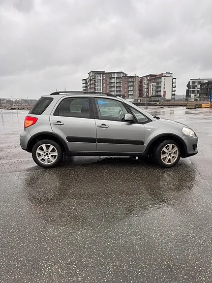 Suzuki Sx4 2006 photo 4