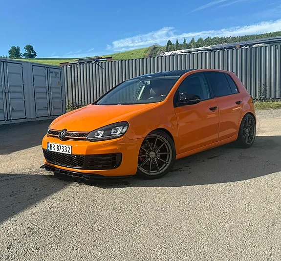 Volkswagen Golf Vi 2010 photo 3