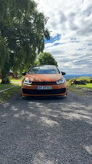 Volkswagen Golf Vi 2010 photo 2