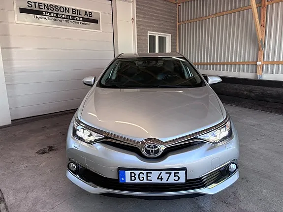 Toyota Auris 2016 photo 3