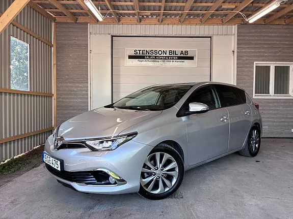 Toyota Auris 2016 photo 2