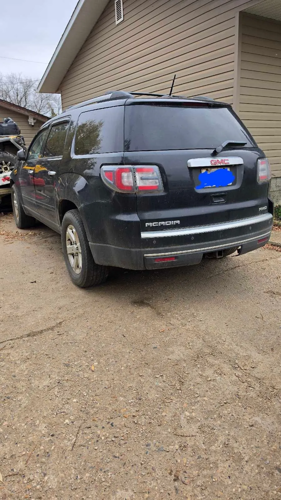 GMC Acadia 2016 photo 2