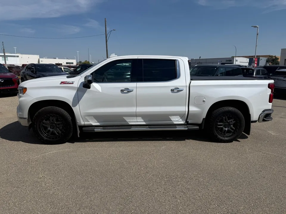 Chevrolet Silverado 1500 2023 photo 2