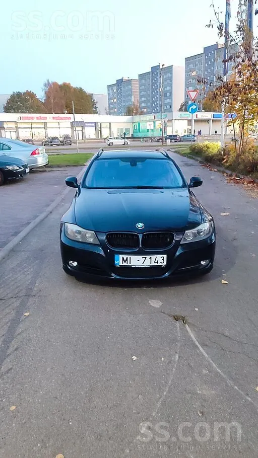 BMW 325