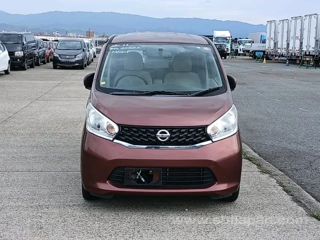 Nissan Dayz 2014 photo 5