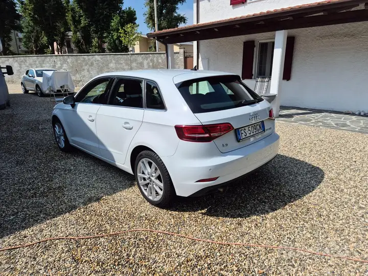 Audi A3 2018 photo 4