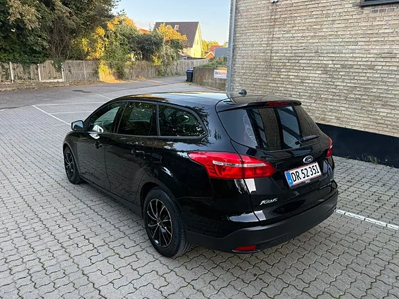 Ford Focus 2017 photo 5