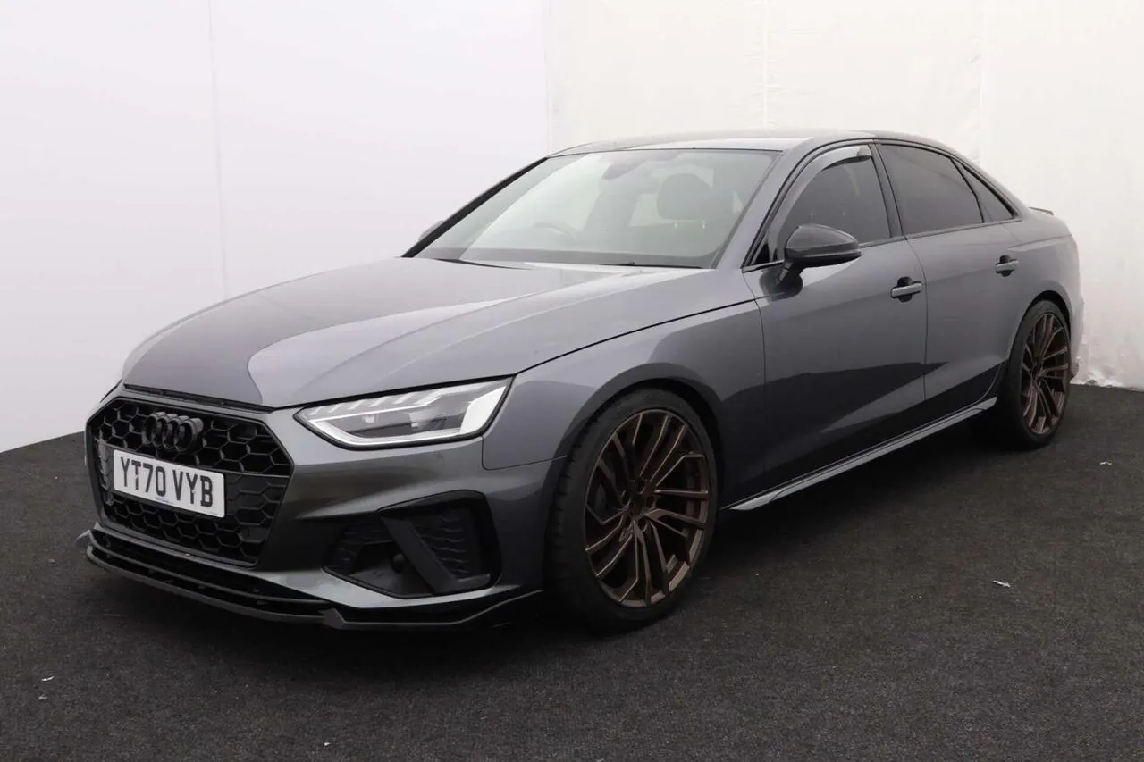 Audi A4 2020 photo 3