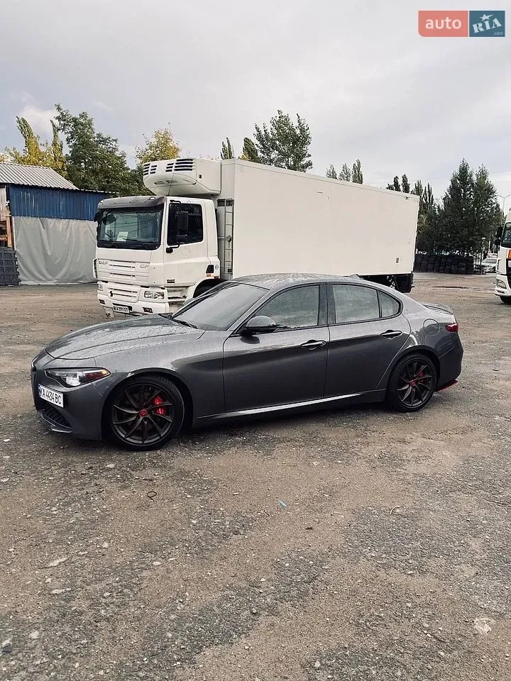 Alfa Romeo Giulia 2016 photo 4