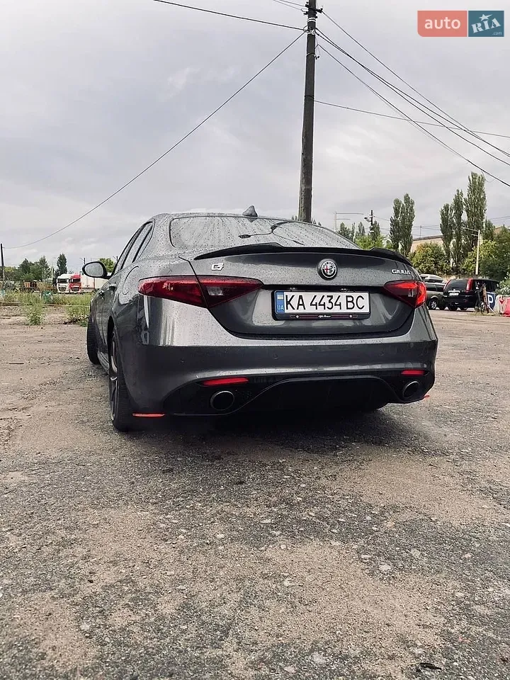 Alfa Romeo Giulia 2016 photo 5