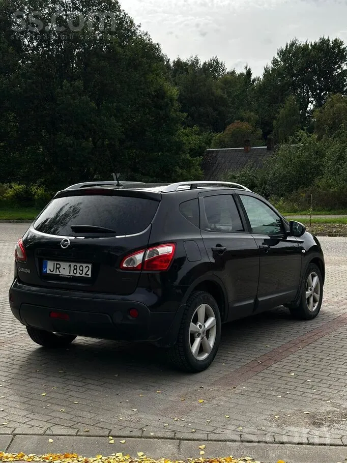Nissan Qashqai 2012 photo 4
