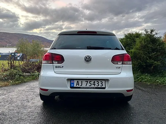 Volkswagen Golf Vi 2012 photo 3