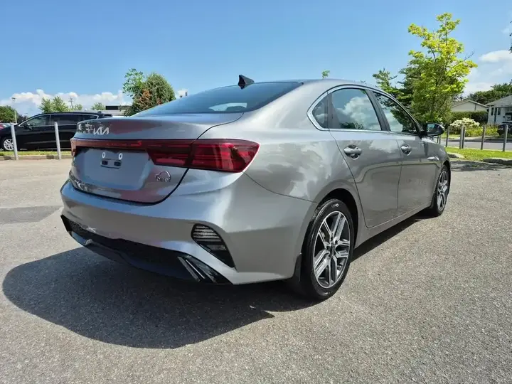 Kia Forte 2022 photo 5