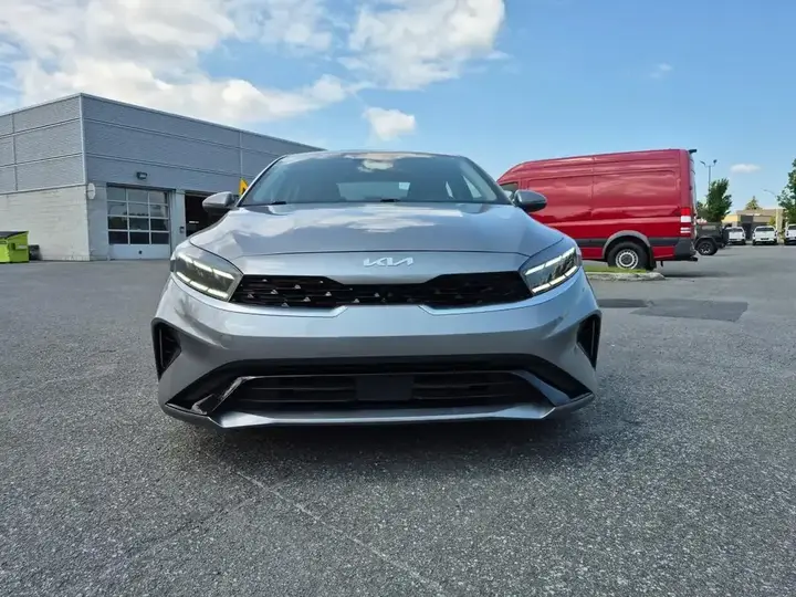 Kia Forte 2022 photo 3