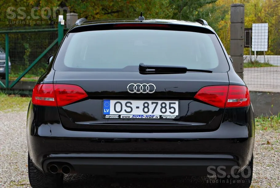 Audi A4 Avant 2012 photo 4