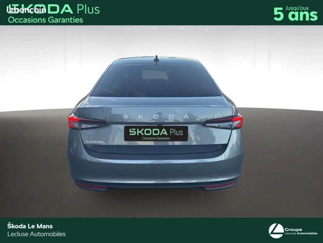 Skoda Superb 2025 photo 4