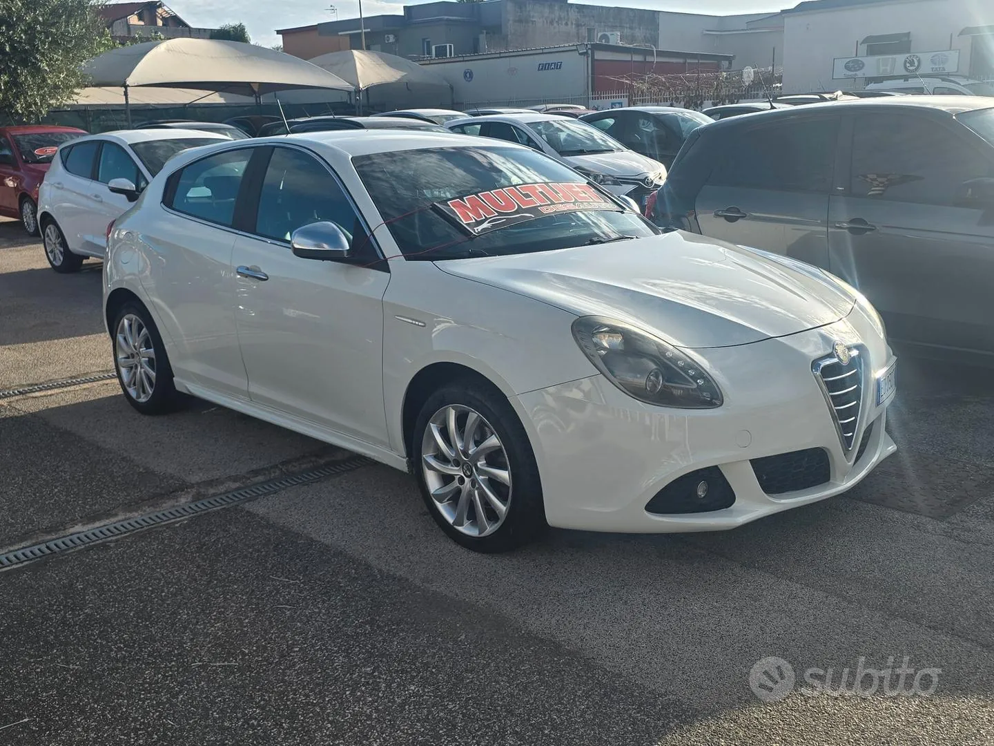 Alfa Romeo Giulietta 2011 photo 2