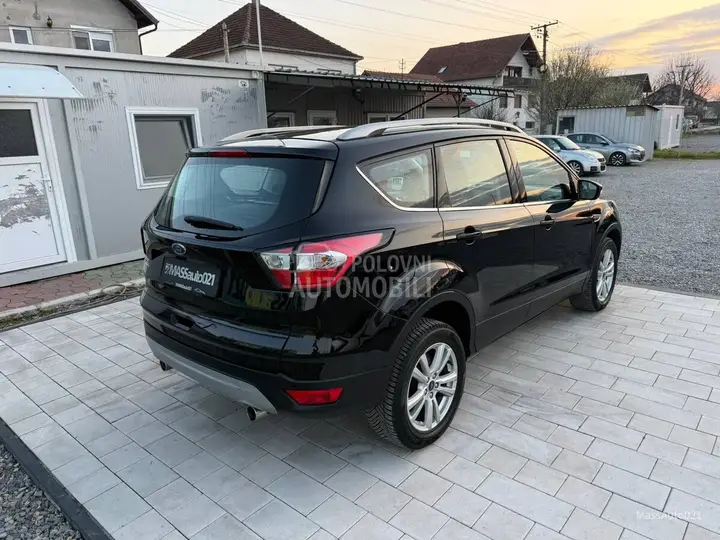 Ford Kuga 2019 photo 2