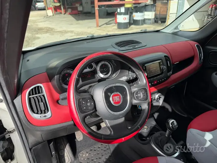 Fiat 500L 2013 photo 5