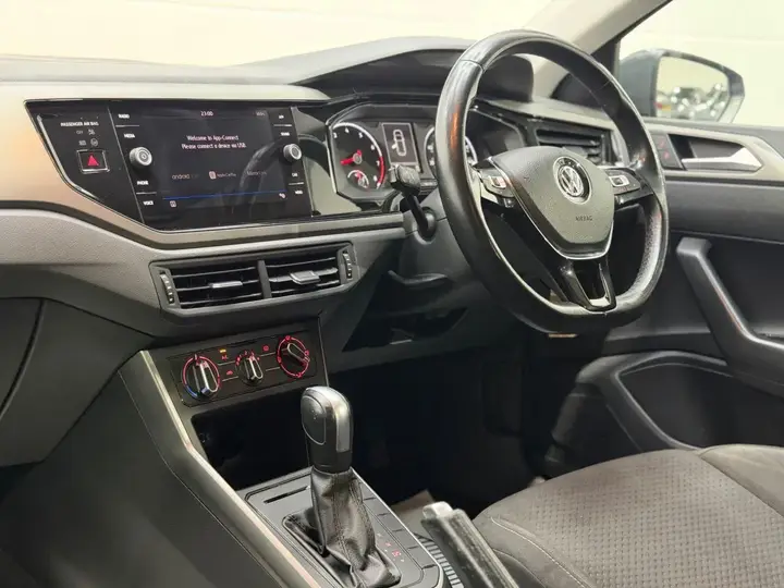 Volkswagen Polo 2019 photo 3