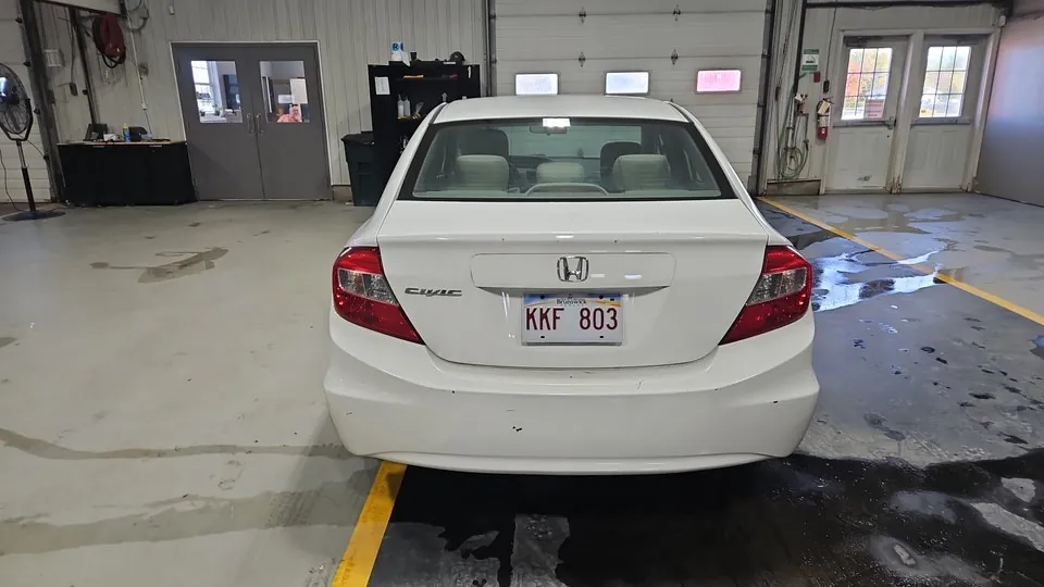 Honda Civic 2012 photo 4
