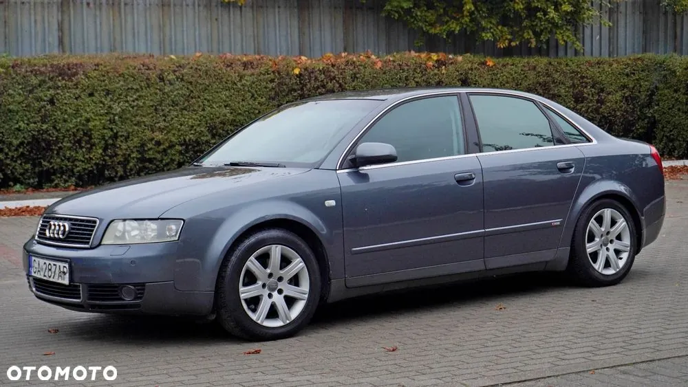 Audi A4 Limousine 2001 photo 2