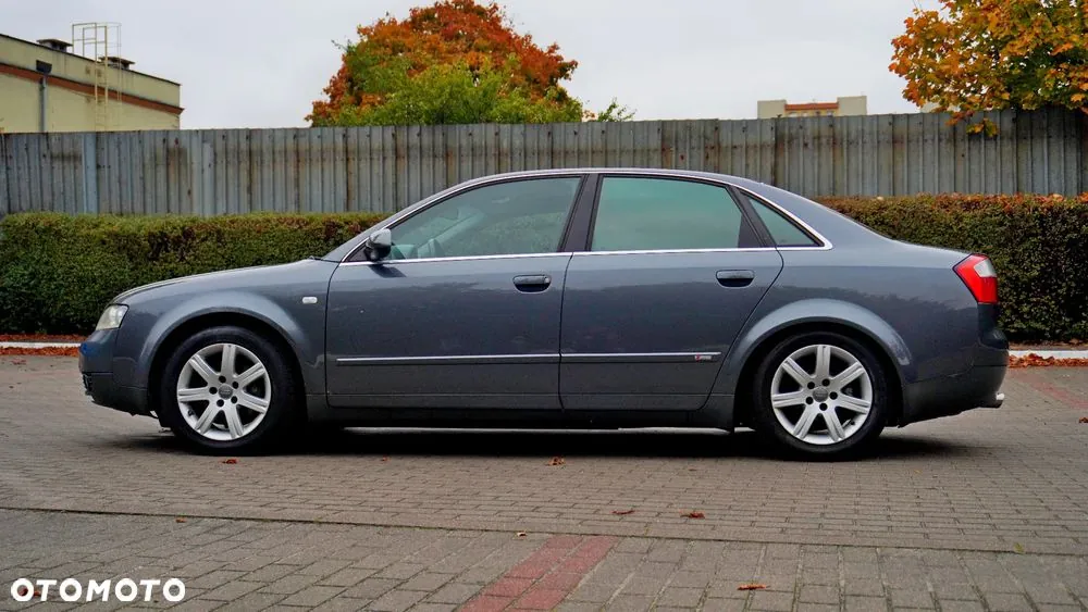 Audi A4 Limousine 2001 photo 3