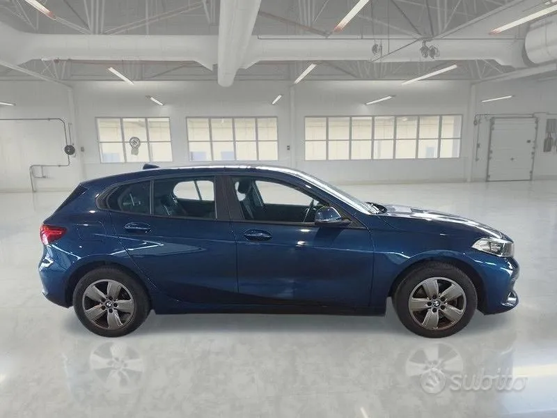 BMW 1 Series 2021 photo 3