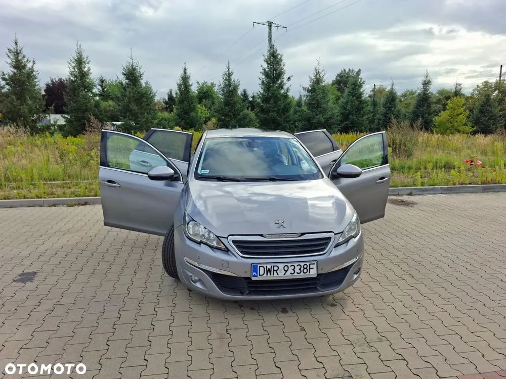 Peugeot 308 2014 photo 4