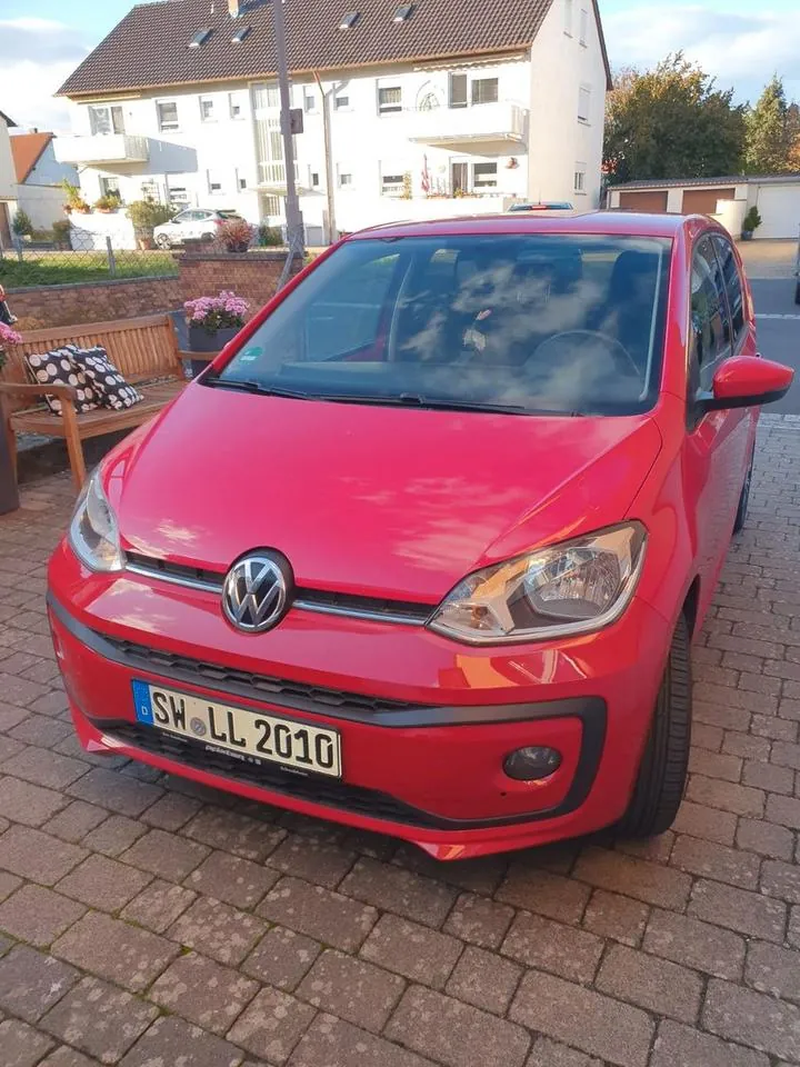 Volkswagen Up
