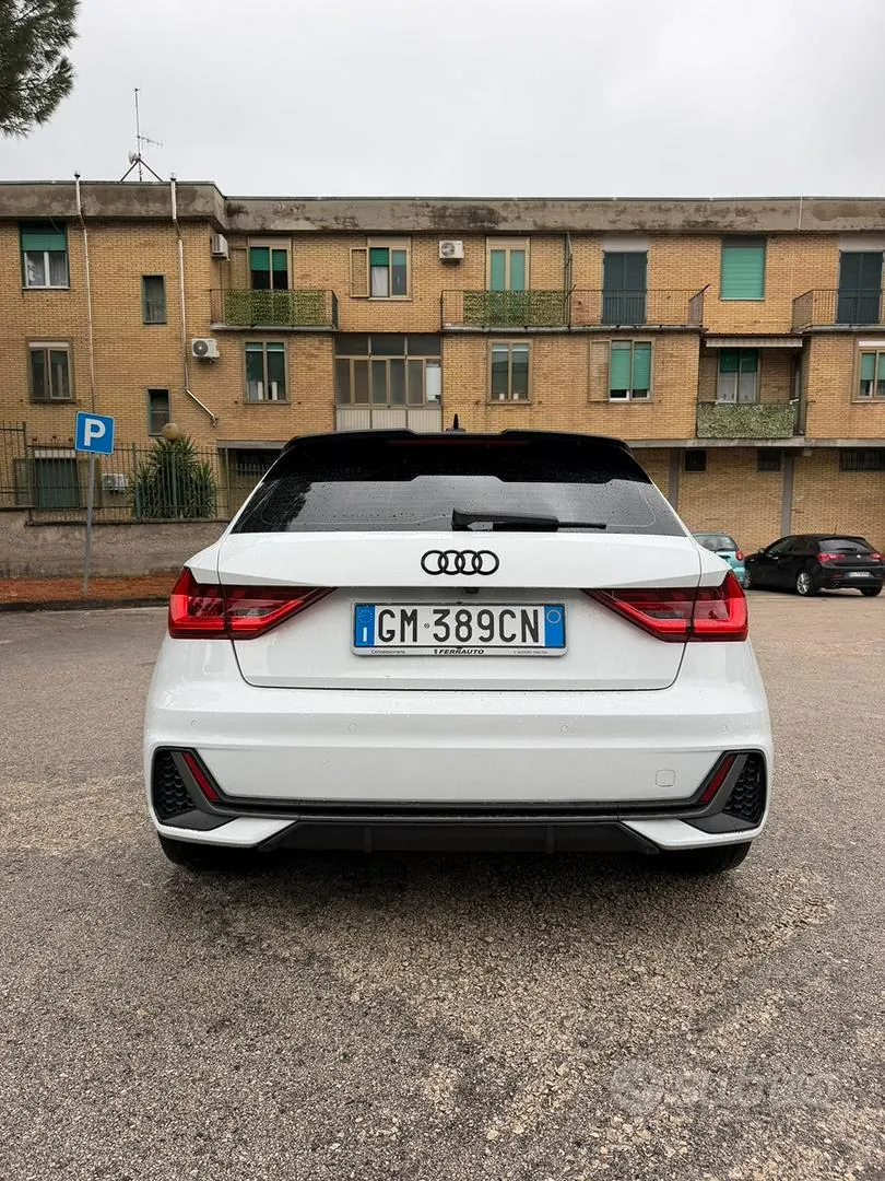 Audi A1 2020 photo 2