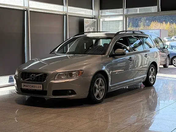 Volvo V70 2010 photo 5