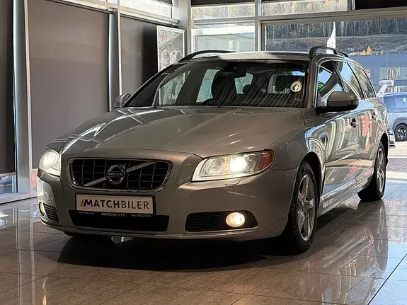 Volvo V70 2010 photo 4